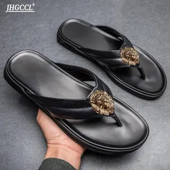 2021 noi bărbați pantofi de plaja si slapi brand designer din piele exterior purta sandale piele de vacă antiderapant rezistent la uzură flip flops P1